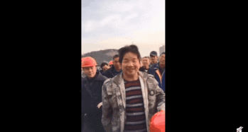 爆料安全帽的夫妇视频播放,视频爆料背后的惊人真相