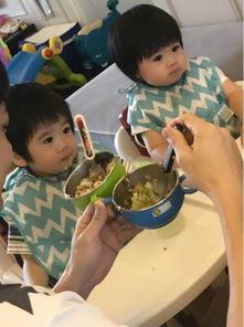 双胞胎网红吃瓜图片,萌态十足引网友热议 第3张 双胞胎网红吃瓜图片,萌态十足引网友热议 第3张