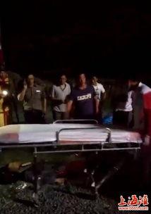 导演演员爆料事件视频,揭秘幕后的真相与争议 第2张 导演演员爆料事件视频,揭秘幕后的真相与争议 第2张
