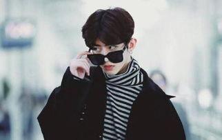 圈内爆料杨洋蔡徐坤恋情,娱乐圈新CP引热议 第3张 圈内爆料杨洋蔡徐坤恋情,娱乐圈新CP引热议 第3张