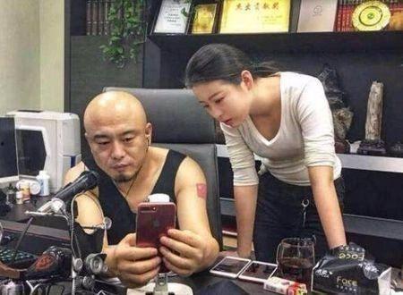 沈阳爆料主播是谁啊最新,是谁引发网络热议？  第2张