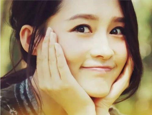 易烊千玺爆料李沁视频,揭秘明星幕后生活点滴  第2张